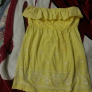 Sleeveless summer shirt